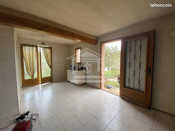 https://img.leboncoin.fr/api/v1/lbcpb1/images/2f/cb/01/2fcb01f007d32617244d9fa7638ffe50a303dccd.jpg?rule=ad-image