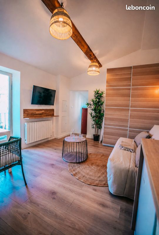 Appartement 1 pièce 20 m² · à Nîmes · 20 m² · 560 €/mois