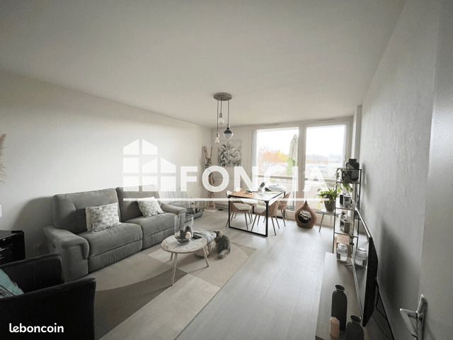 Appartement 2 pièces 56 m² · à Bourg-en-Bresse · 56 m² · 697 €