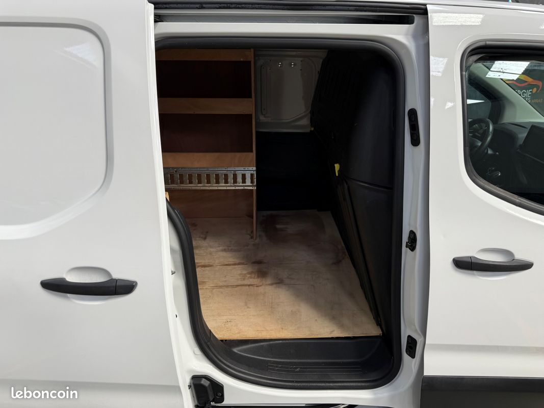 Berlingo xl hdi 100 ch driver 67.068 km 12.992 ht (15.590 ttc) (image 4)