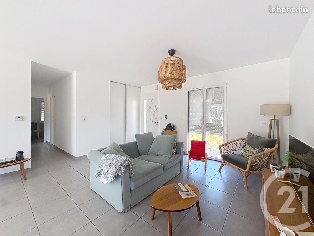 Maison 4 pièces 92 m² · à Saint-Julien-en-Born · 92 m² · 1 000 €/mois