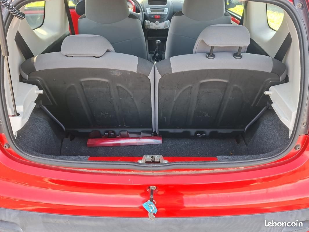 Peugeot 107 1.0 70 ch Serie-64 /Entretien complet (image 34)