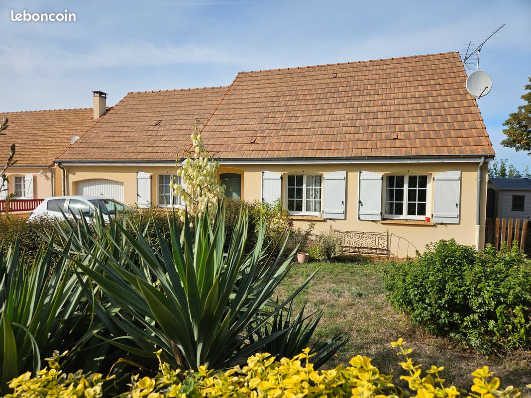Maison 5 pièces 88 m² · à Neuville-sur-Sarthe · 88 m² · 270 000 €
