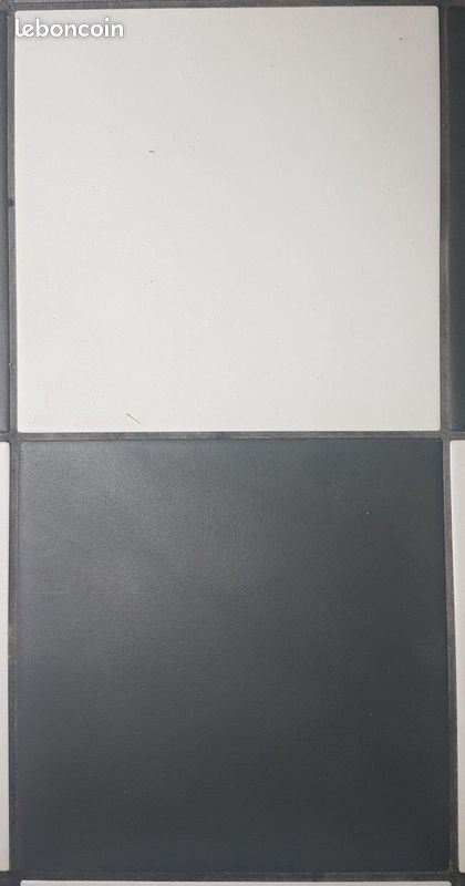 Carrelage blanc & noir 20x20 cm (image 1)