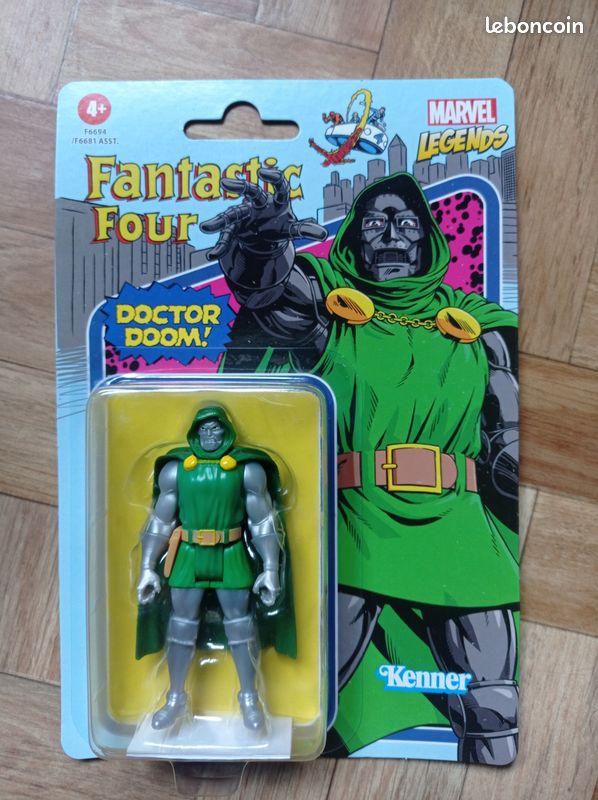 Figurine Marvel Legends Doctor Doom - Collection Kenner Par Hasbro - Neuf Dans Son Emballage