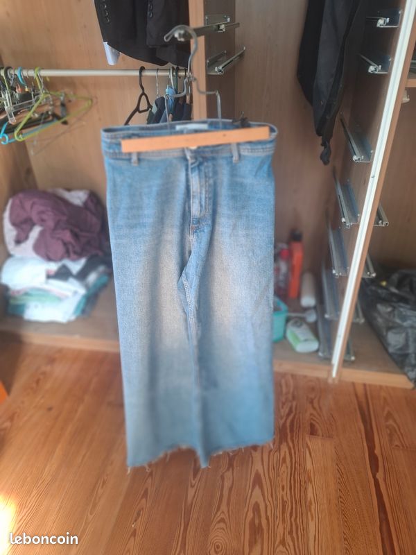 Jean Large Zara Style "Flared" (image 3)