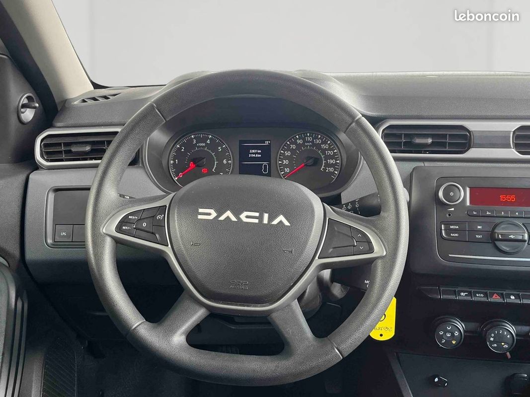 DACIA Duster ECO-G 100 4x2 Essential (image 10)