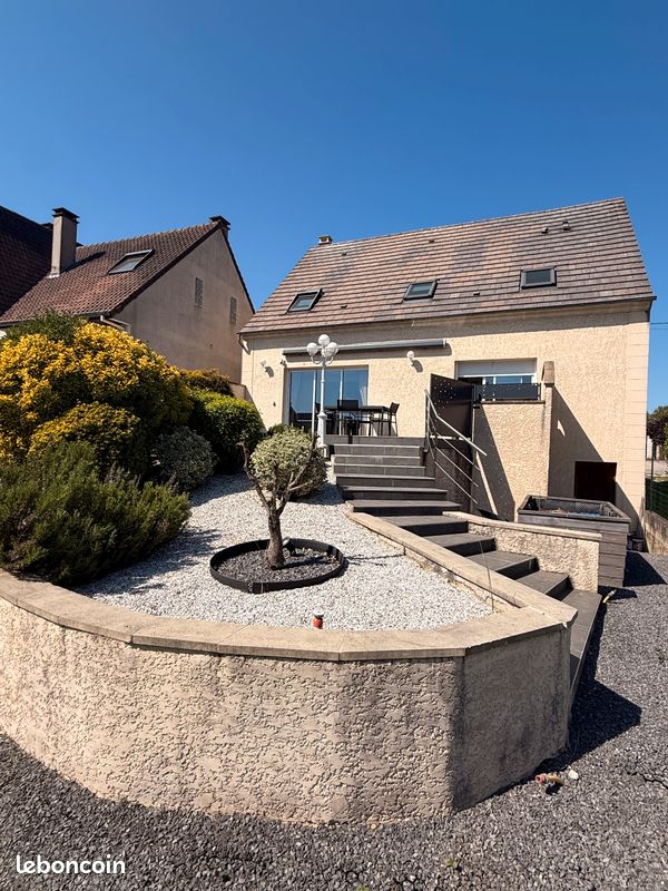 Maison 6 pièces 140 m² · à Saint-Mard · 140 m² · 399 000 €
