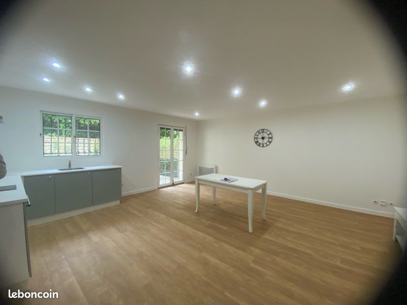 Maison 3 pièces 62 m² · à Villenave-d'Ornon · 62 m² · 1 025 €