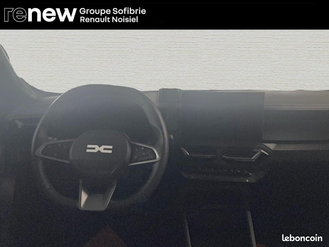Dacia Duster Hybrid 140 Journey (image 8)