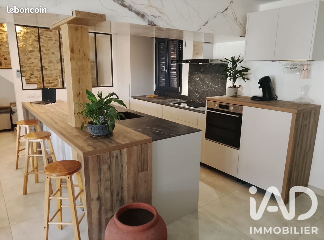 Maison 10 pièces 228 m² · à Beautheil-Saints · 228 m² · 485 000 €