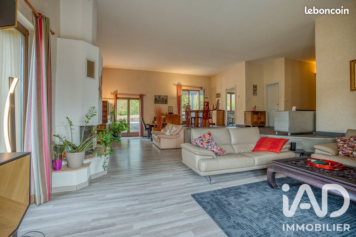 Maison 5 pièces 138 m² · à Pange · 138 m² · 349 000 €