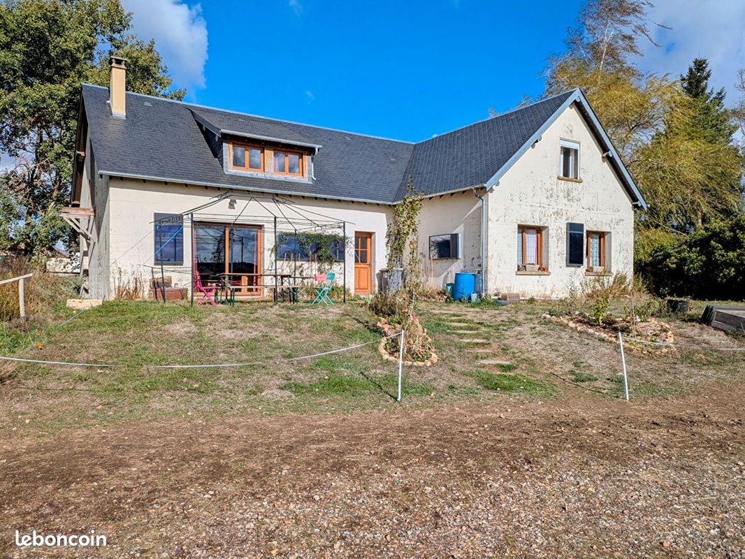 Maison 9 pièces 178 m² · aux Ventes · 178 m² · 226 000 €
