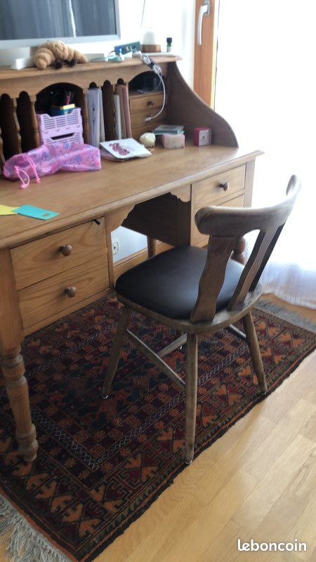 Chaise de bistrot rustique assise en cuir excellente qualité de fabrication (image 1)