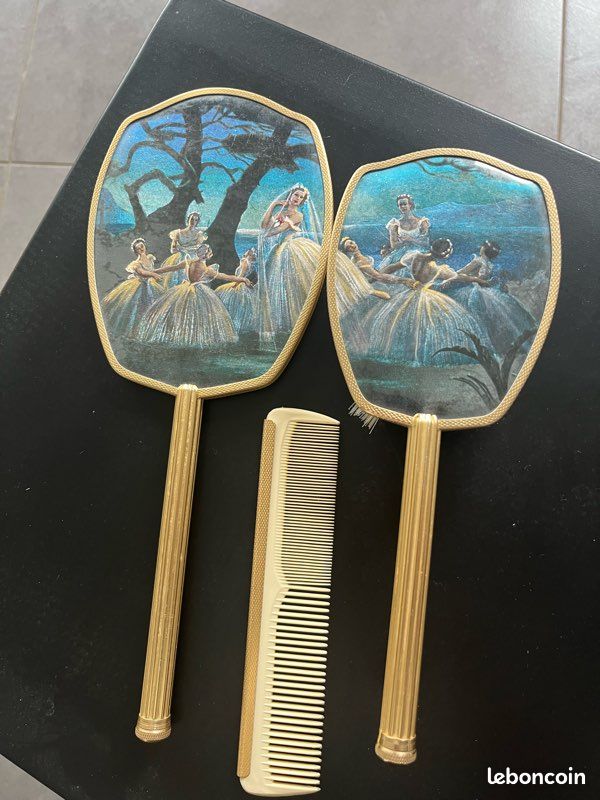 Brosse à Cheveux Vintage Ancienne - Accessoire Rétro Pour Coiffure Ou Décoration - Très Bon état Occasion