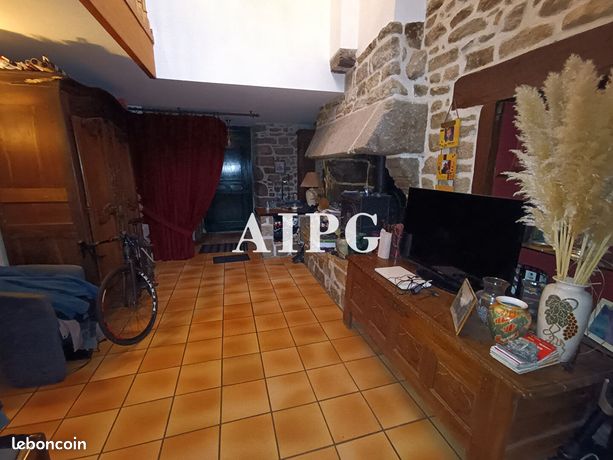 https://img.leboncoin.fr/api/v1/lbcpb1/images/2f/d6/6d/2fd66d0ec7f4a56665255ad032628ff42e14c388.jpg?rule=ad-image