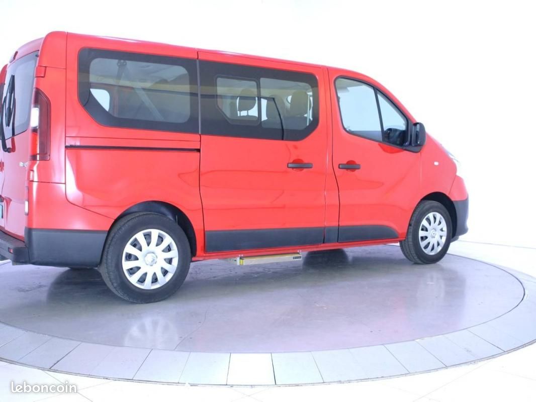 Renault Trafic COMBI L1 dCi 145 Energy S&S - Zen (image 5)