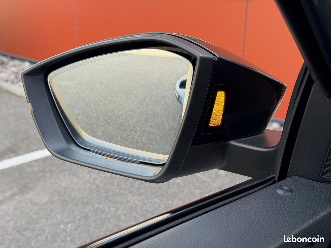 SKODA SUPERB Sportline TSI PHEV Hyrbide recharg 218 DSG 1ère Main Attelage Caméra Kessy GPS (image 48)