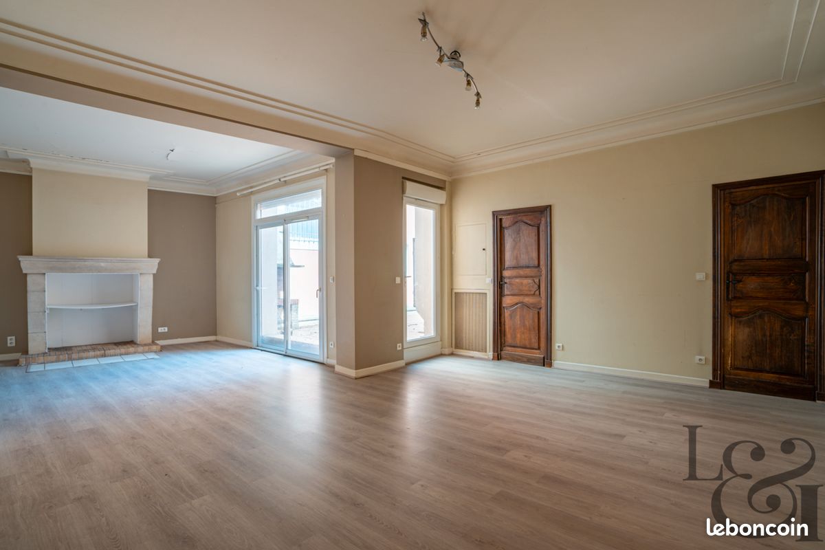 Appartement 3 pièces 103 m² · à Villeneuve-sur-Lot · 103 m² · 89 900 €