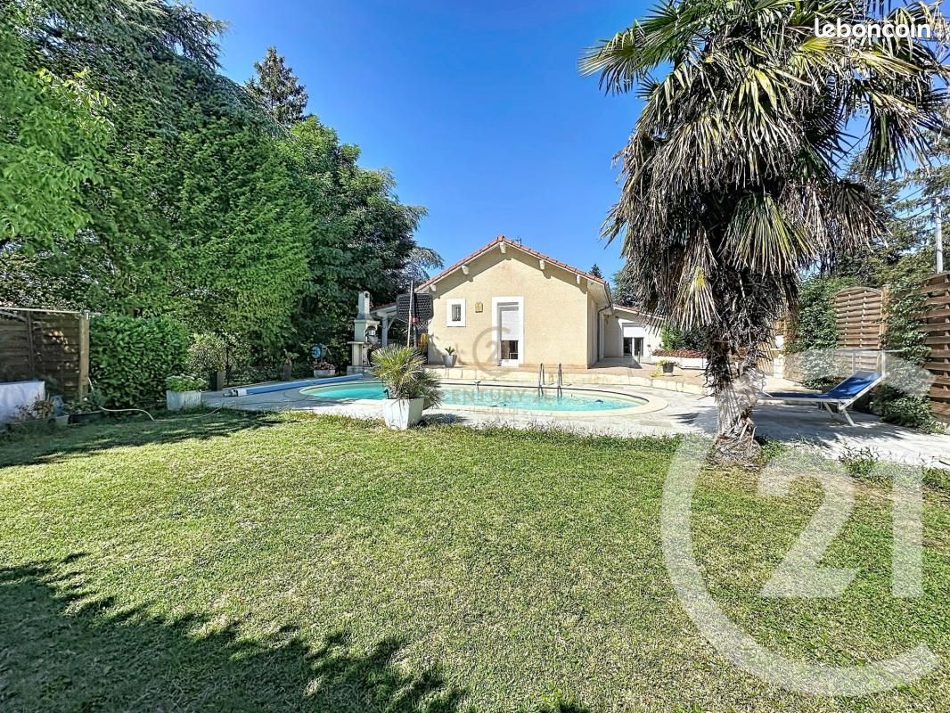 Maison 4 pièces 131 m² · à Grigny-sur-Rhône · 131 m² · 430 000 €