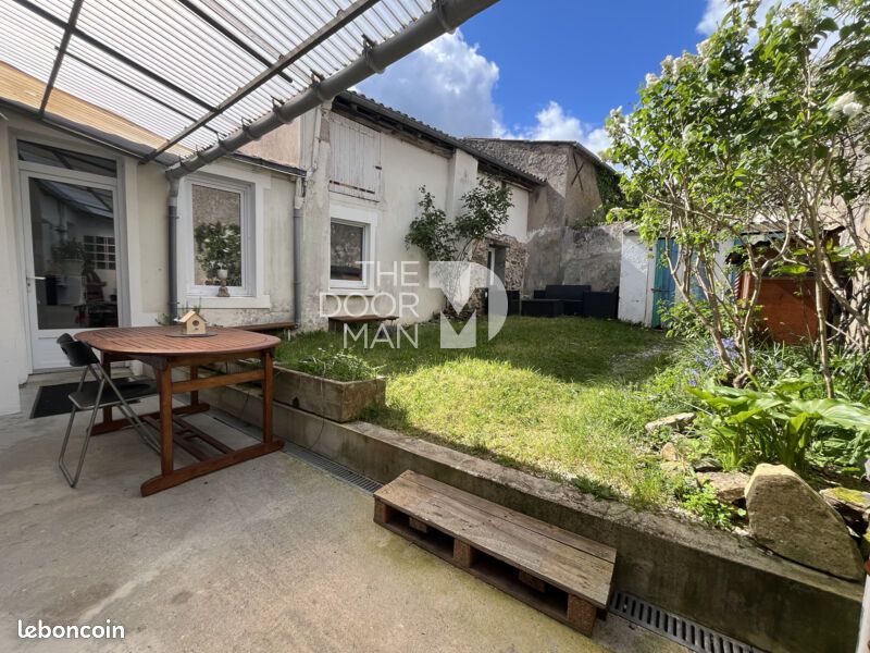 Maison 6 pièces 107 m² · à Bouaye · 107 m² · 274 500 €