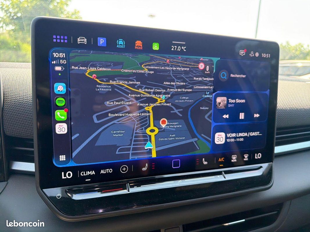 VOLKSWAGEN T-Roc 1.5 eTSI EVO2 Hybrid 150 ch DSG7 R-Line (image 18)