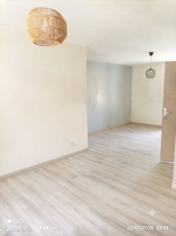 Appartement 2 pièces 55 m² · à Firminy · 55 m² · 450 €