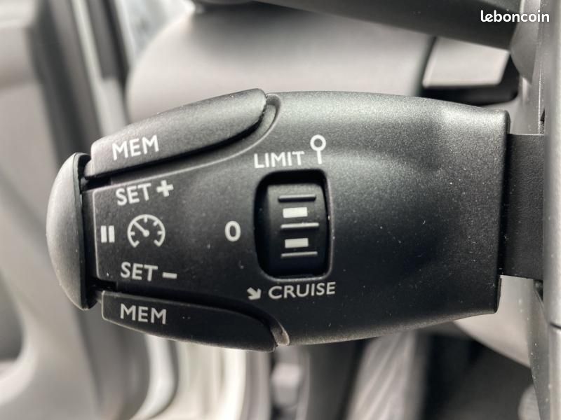 Citroen C3 Aircross PureTech 130ch S&S Shine Pack EAT6 (image 13)