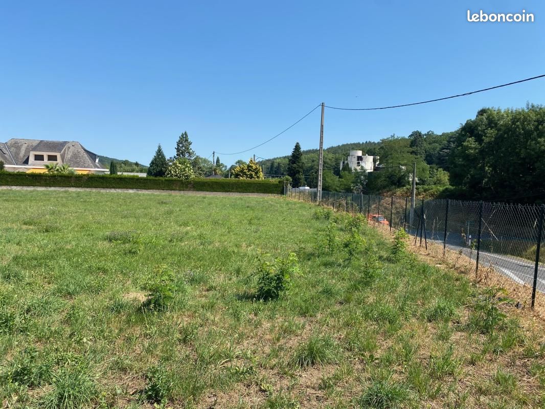 Terrain 3 152 m² Lourdes · 126 000 €