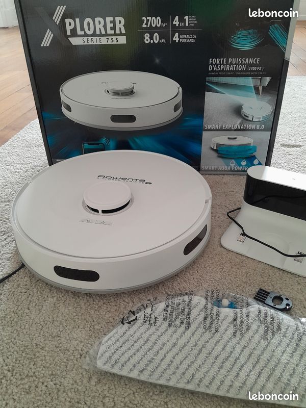 Achetez aspirateur robot a quasi neuf, annonce vente à Menton (06