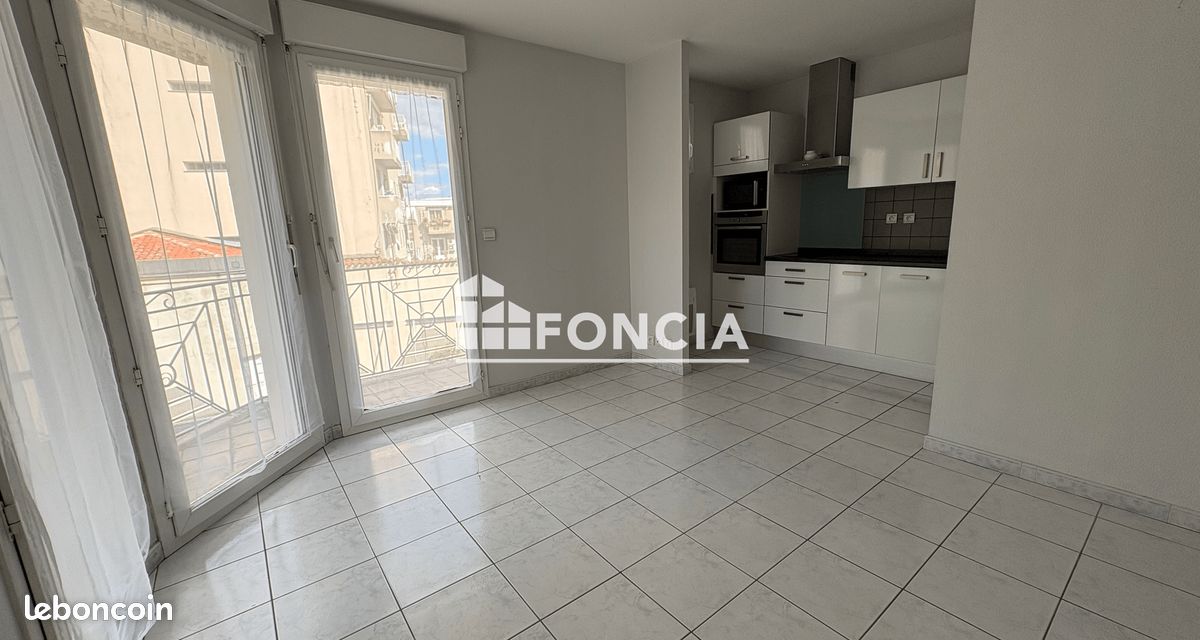 Appartement 2 pièces 46 m² · à Castres · 46 m² · 545 €/mois