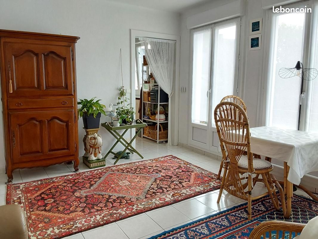 Maison 6 pièces 110 m² · à Rostrenen · 110 m² · 139 000 €