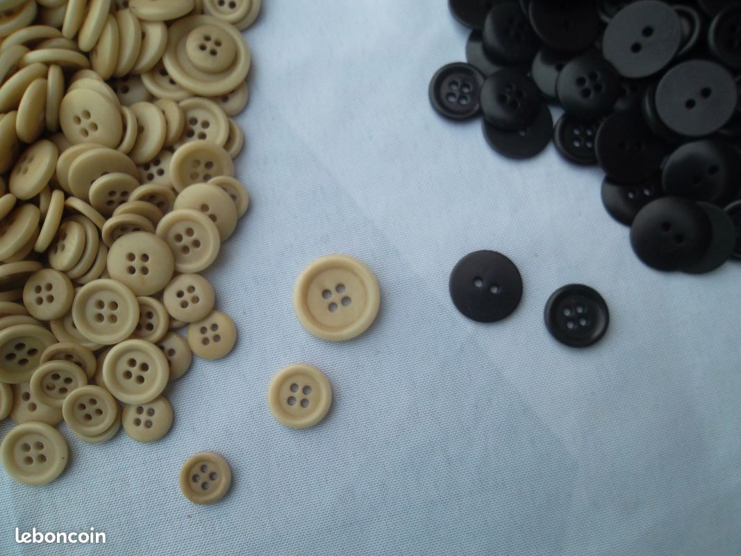2 lots de boutons (image 2)