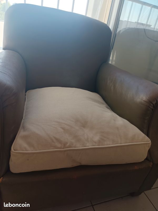 2 fauteuils cuir vintage (image 16)