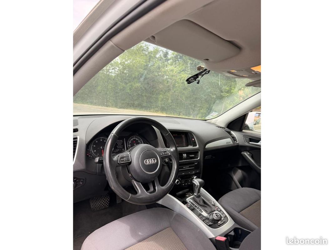 AUDI Q5 DEPOT VENTE Quattro 2.0 TFSI - 225 - BVA Tiptronic Ambiente (image 7)