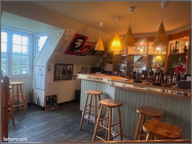 Propriété 8 pièces 220 m²