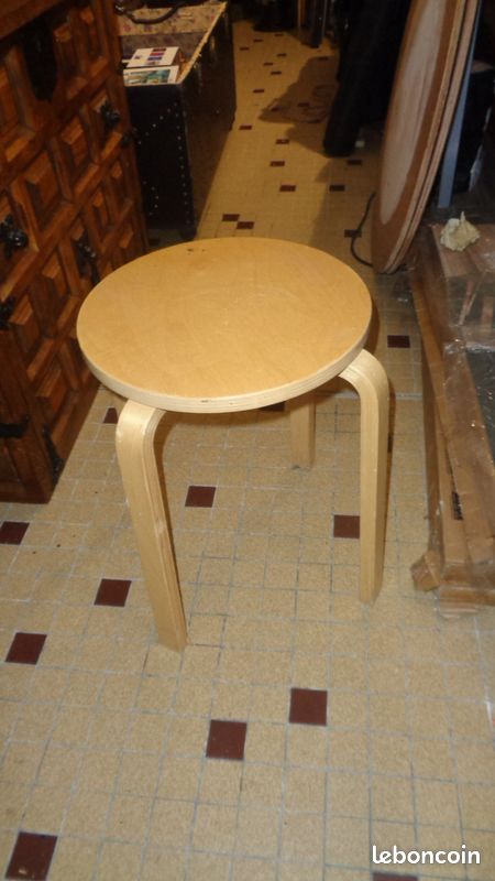 Tabouret en bois FROSTA IKEA neuf (image 1)