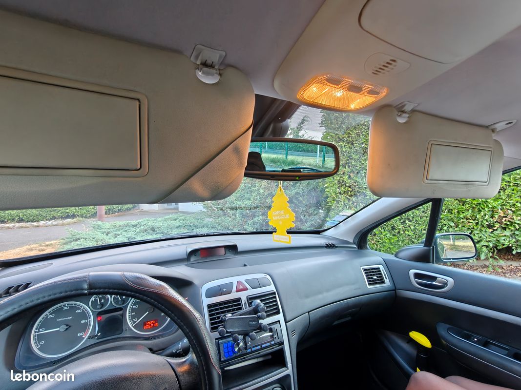 Peugeot 307 HDI 2.0 XS Premium 20044 (image 3)