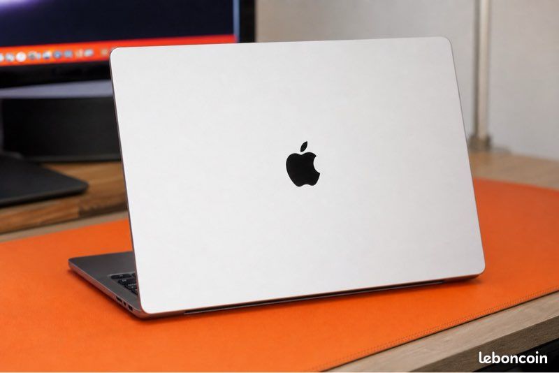 Apple Macbook pro 2020 - Intel i5 - Ram 8go - 256go - Très bon état (image 2)