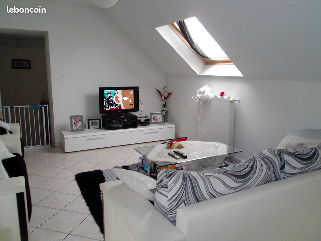 Appartement 4 pièces 70 m² · à Rougemont-le-Château · 70 m² · 690 €/mois