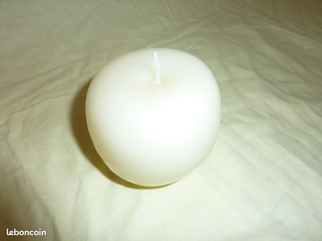 Vends une bougie Neuve en forme parfaite de pomme (image 8)
