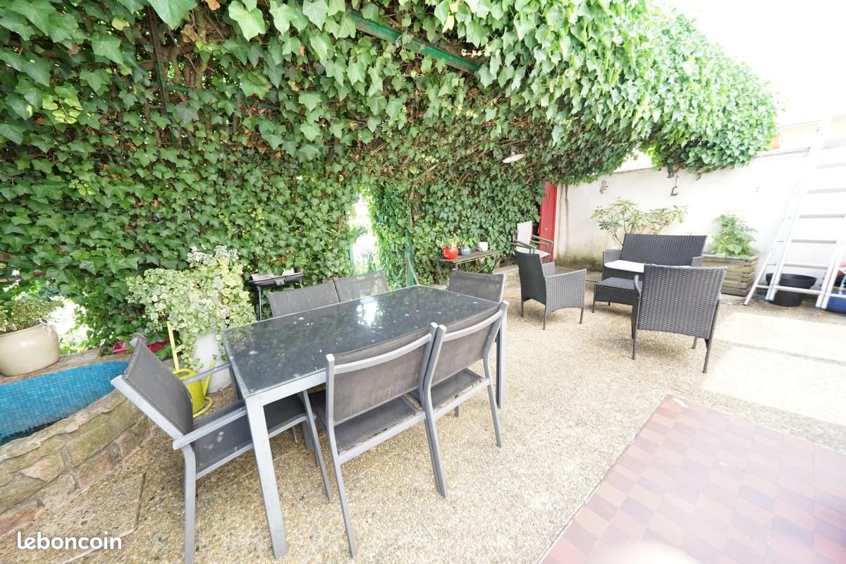 Maison 6 pièces 138 m² · à La Murette · 138 m² · 340 000 €