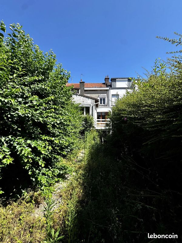 Maison 2 pièces 101 m² · à Lezennes · 101 m² · 210 000 €
