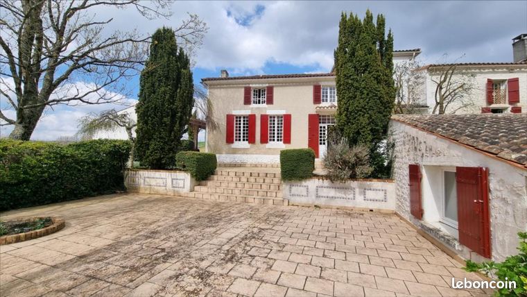 Maison 6 pièces 174 m²