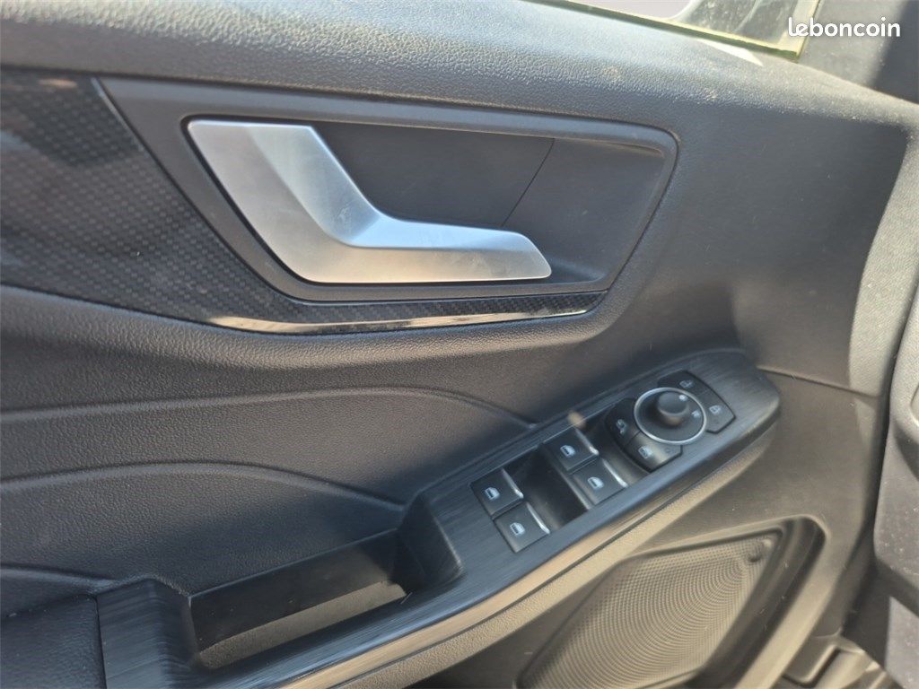 Ford Kuga III 2.5 DURATEC 225 CH PHEV POWERSHIFT ST-Line (image 27)