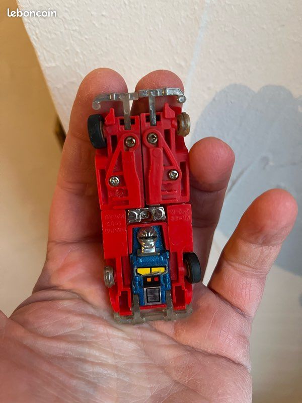 Gobots - Good Knight 34 Friendly Robot Car (image 13)