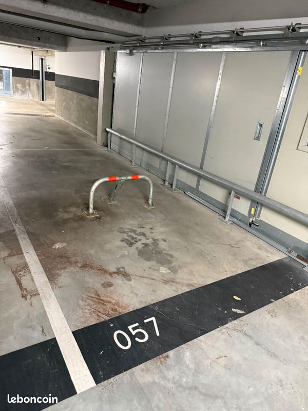 Parking 12 m² · à Strasbourg · 12 m² · 125 €/mois