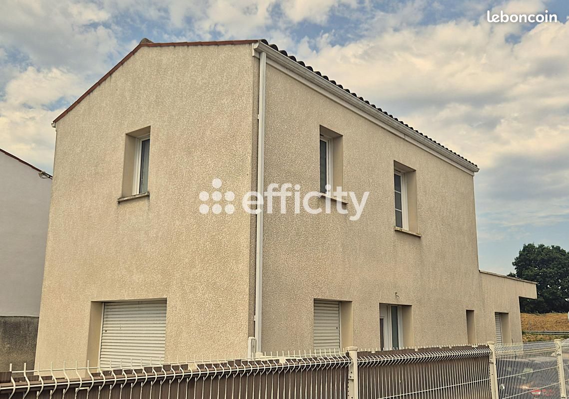 Immeuble 4 pièces 98 m² · à Saujon · 98 m² · 179 350 €