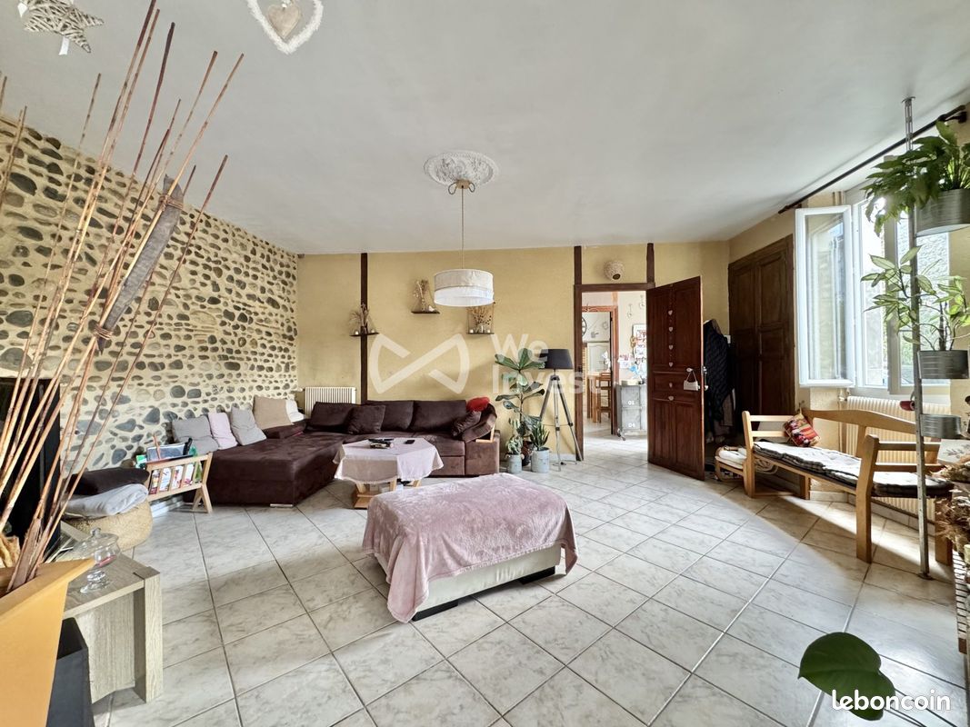 Maison 5 pièces 144 m² · à Tarsacq · 144 m² · 275 000 €