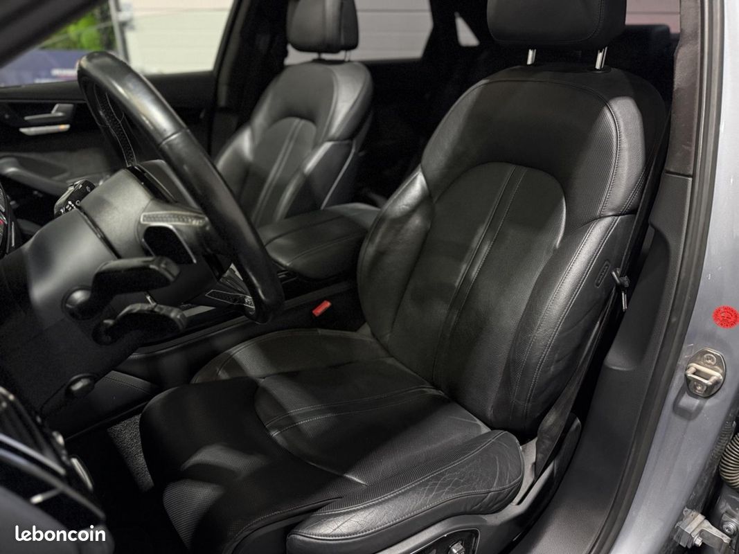 AUDI S8 PLUS 4.0 V8 TFSI 605 QUATTRO TIPTRONIC BVA - Toit ouvrant & Céramiques (image 31)